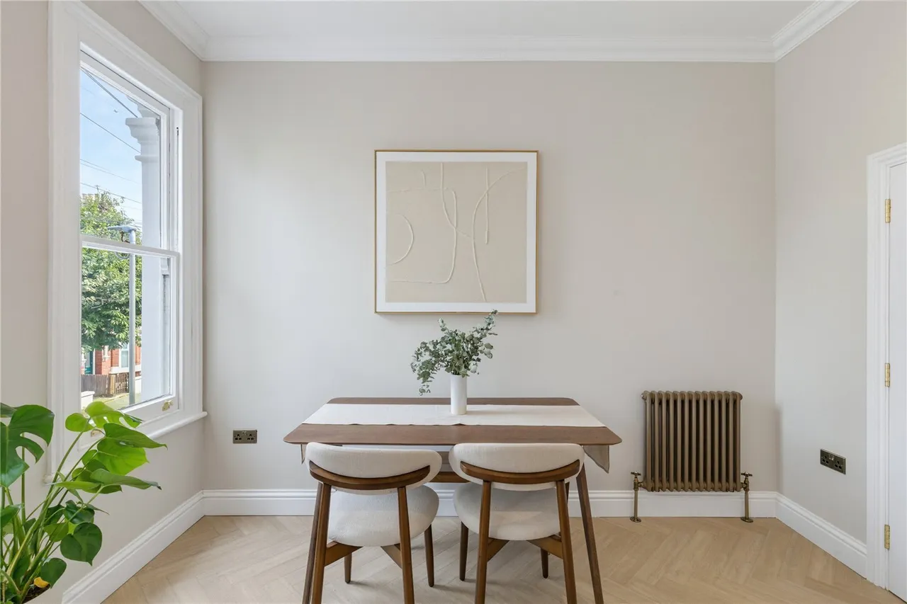 Knoll Road, London, SW18, photo 8
