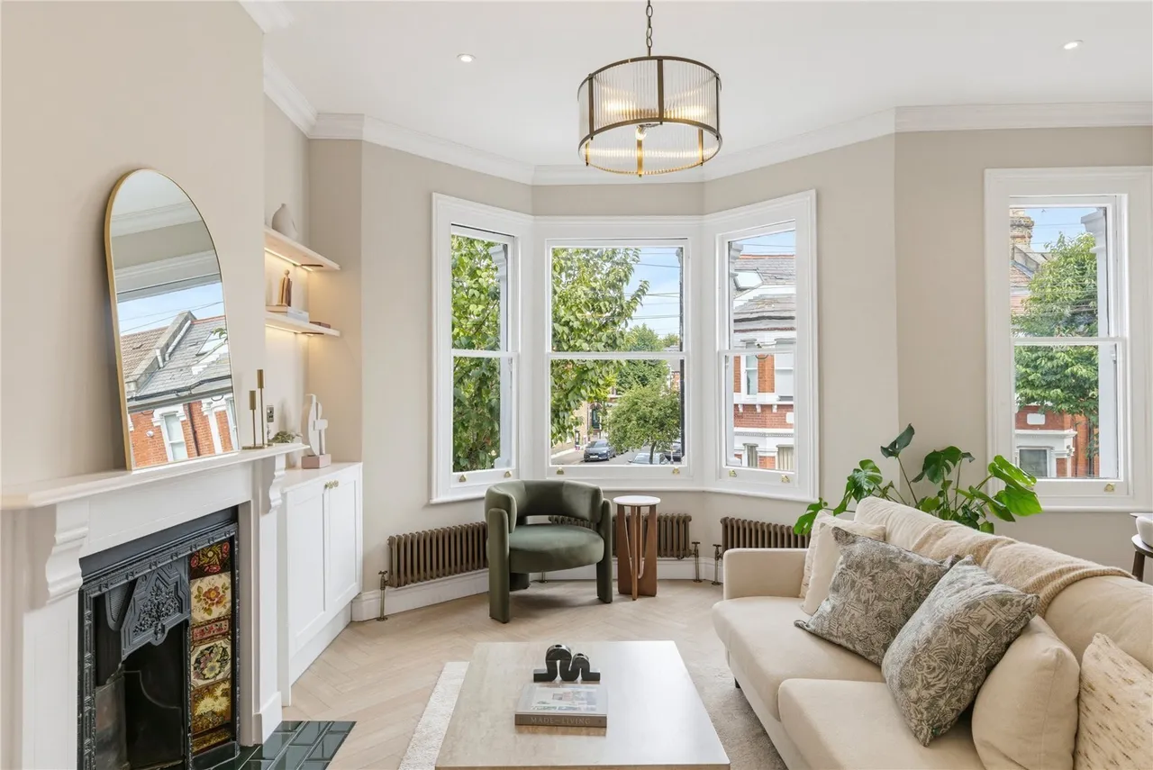 Knoll Road, London, SW18, photo 10