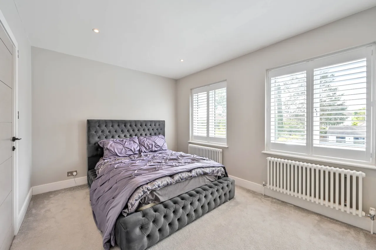 33 Forest Side, Worcester Park, photo 9