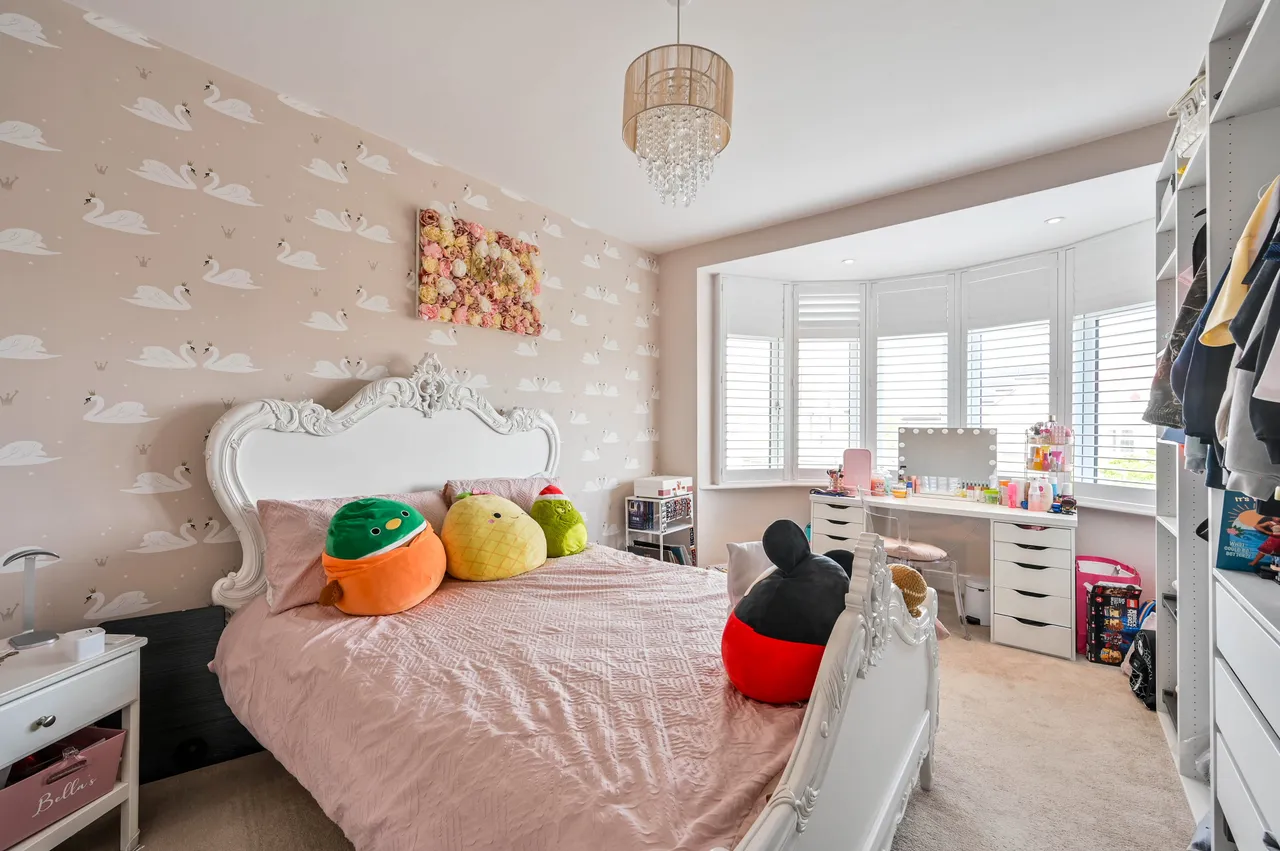 33 Forest Side, Worcester Park, photo 12