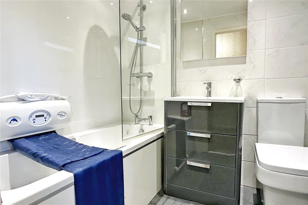 Stalyhill Drive, Stalybridge, SK15, photo 22