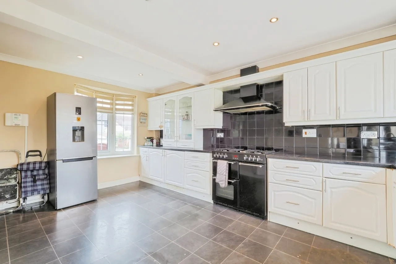 Aberconway Crescent, New Rossington, Doncaster, South Yorkshire, DN11, photo 10