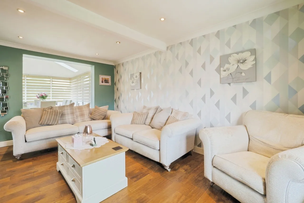 Aberconway Crescent, New Rossington, Doncaster, South Yorkshire, DN11, photo 7