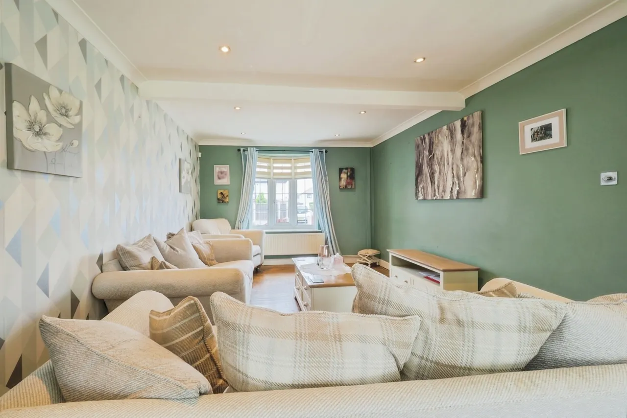 Aberconway Crescent, New Rossington, Doncaster, South Yorkshire, DN11, photo 5
