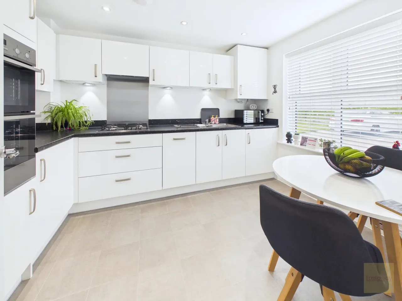 Barrowfield Drive, Stamford, PE9 3DB, photo 3