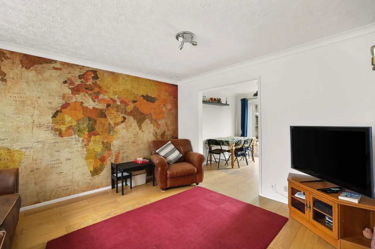 Chalfont Road, Colchester, photo 6