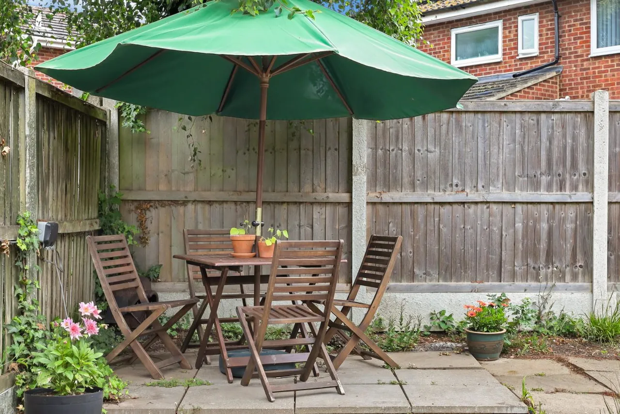 Chalfont Road, Colchester, photo 14