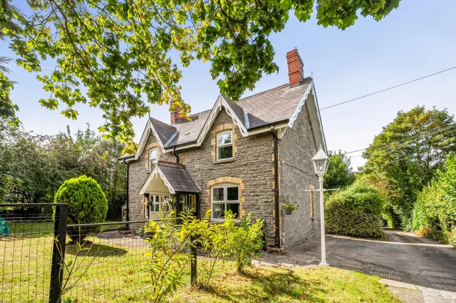 3 bed house for sale, Cambrian Craig, Three Cocks, LD3