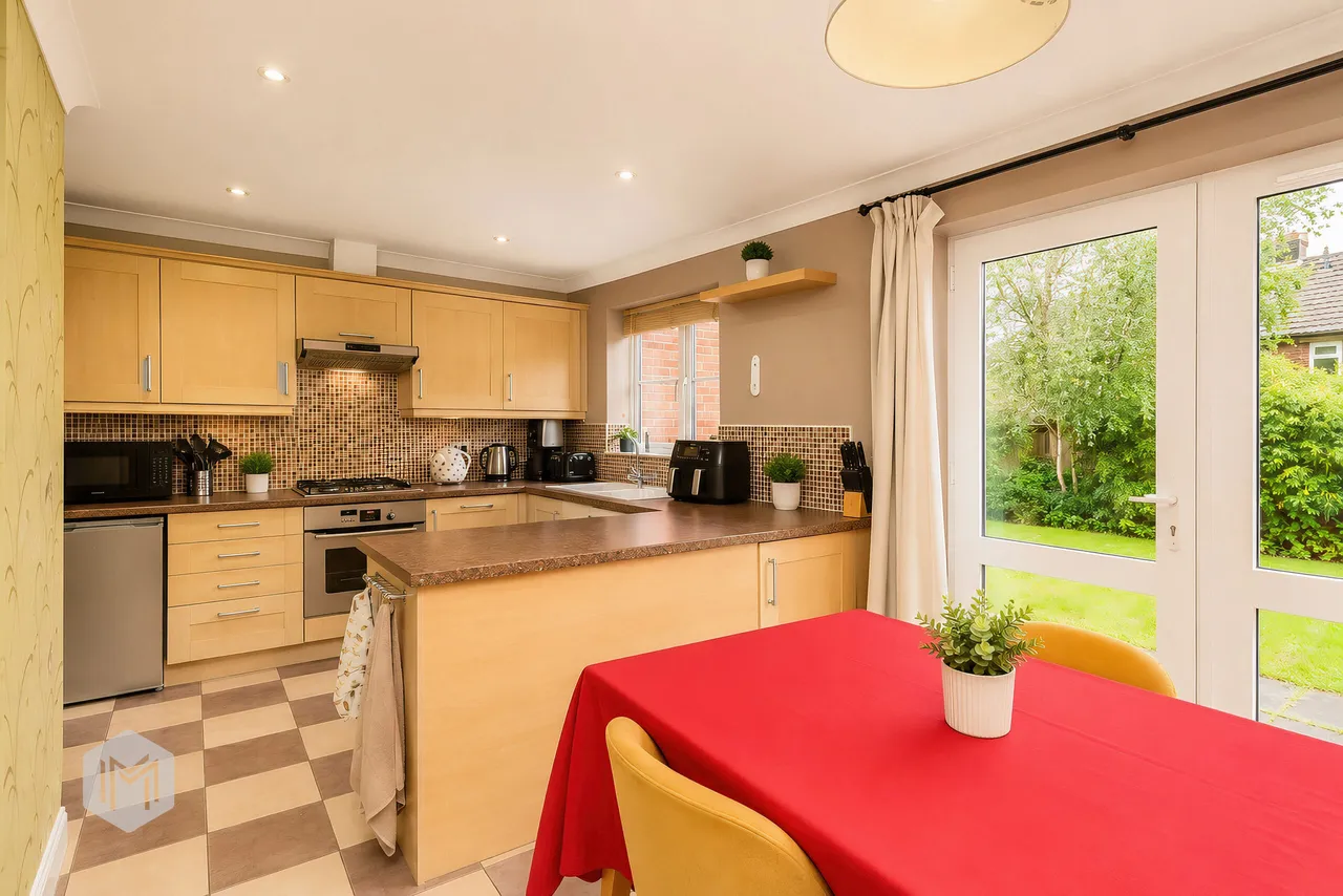 Hayling Close, Bury, BL8 1GS, photo 6