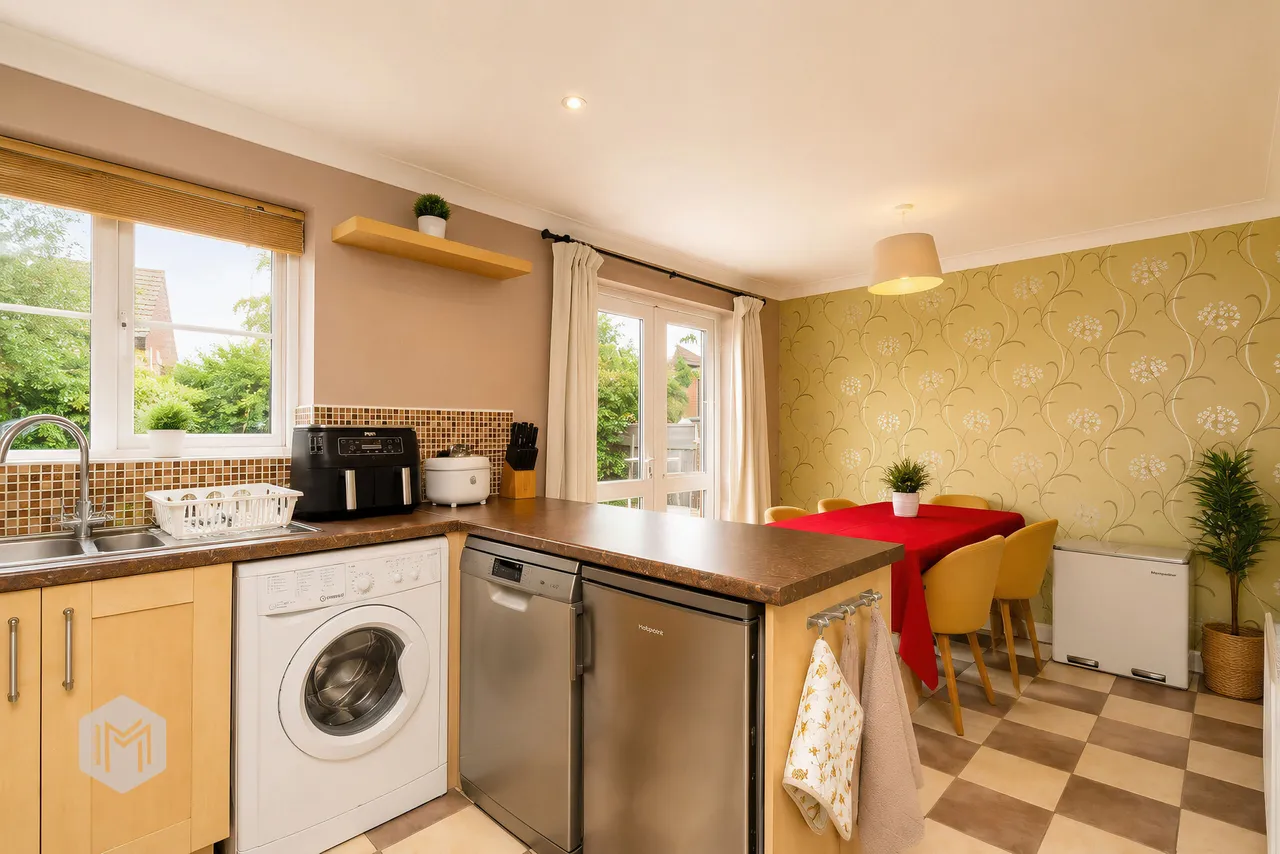 Hayling Close, Bury, BL8 1GS, photo 5