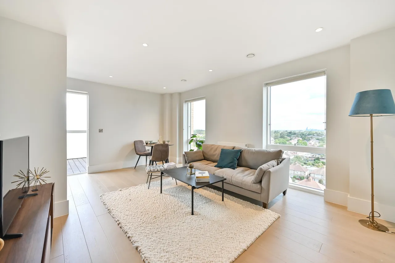 Flat 34, Kent Court, HOUNSLOW, photo 7