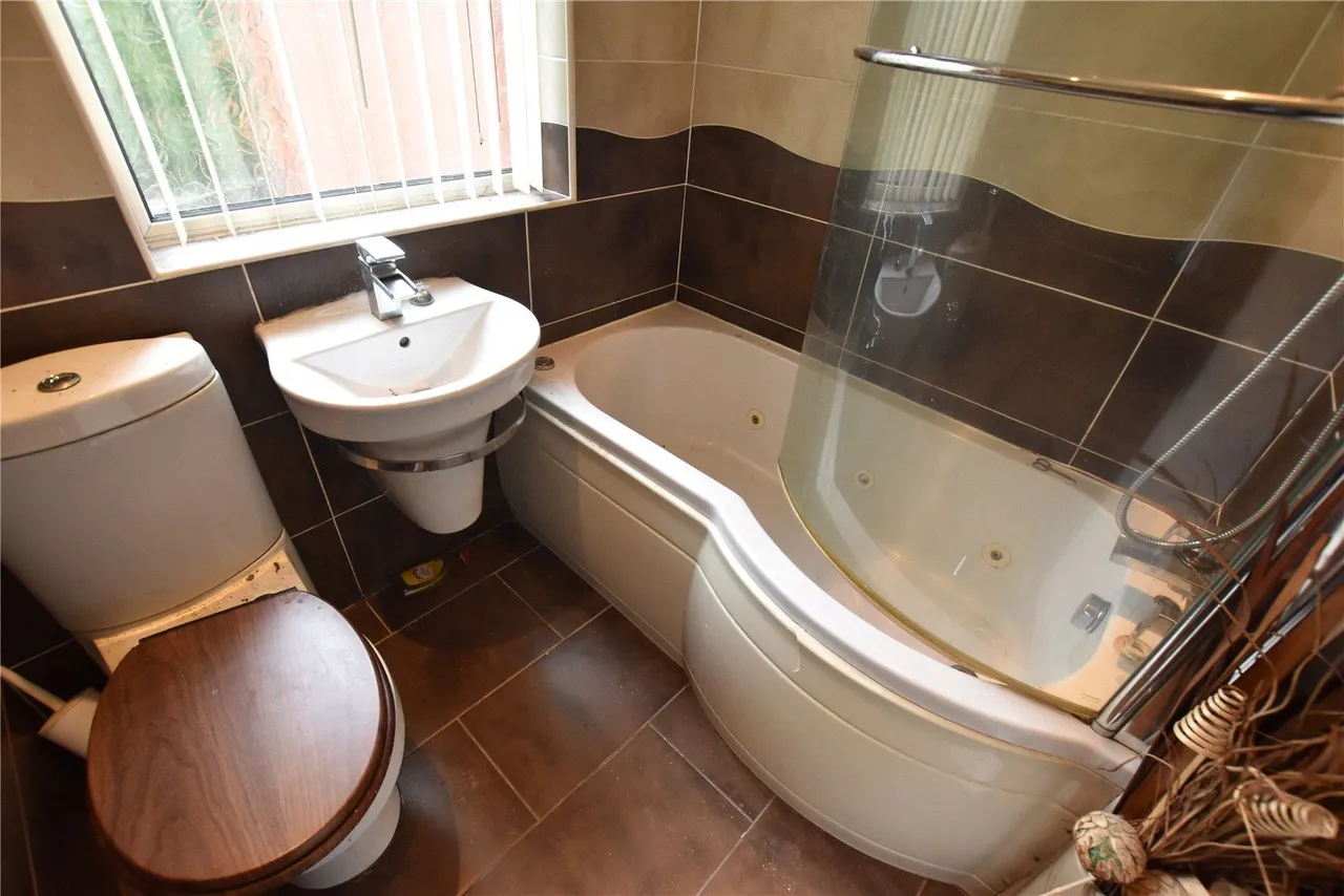 Teak Street, Bury, BL9, photo 16