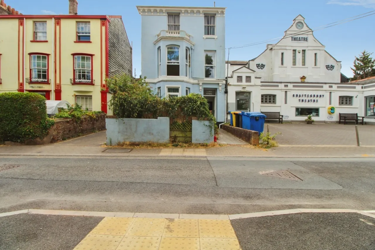 1 bed flat for sale, Brunswick Place, Dawlish, EX7