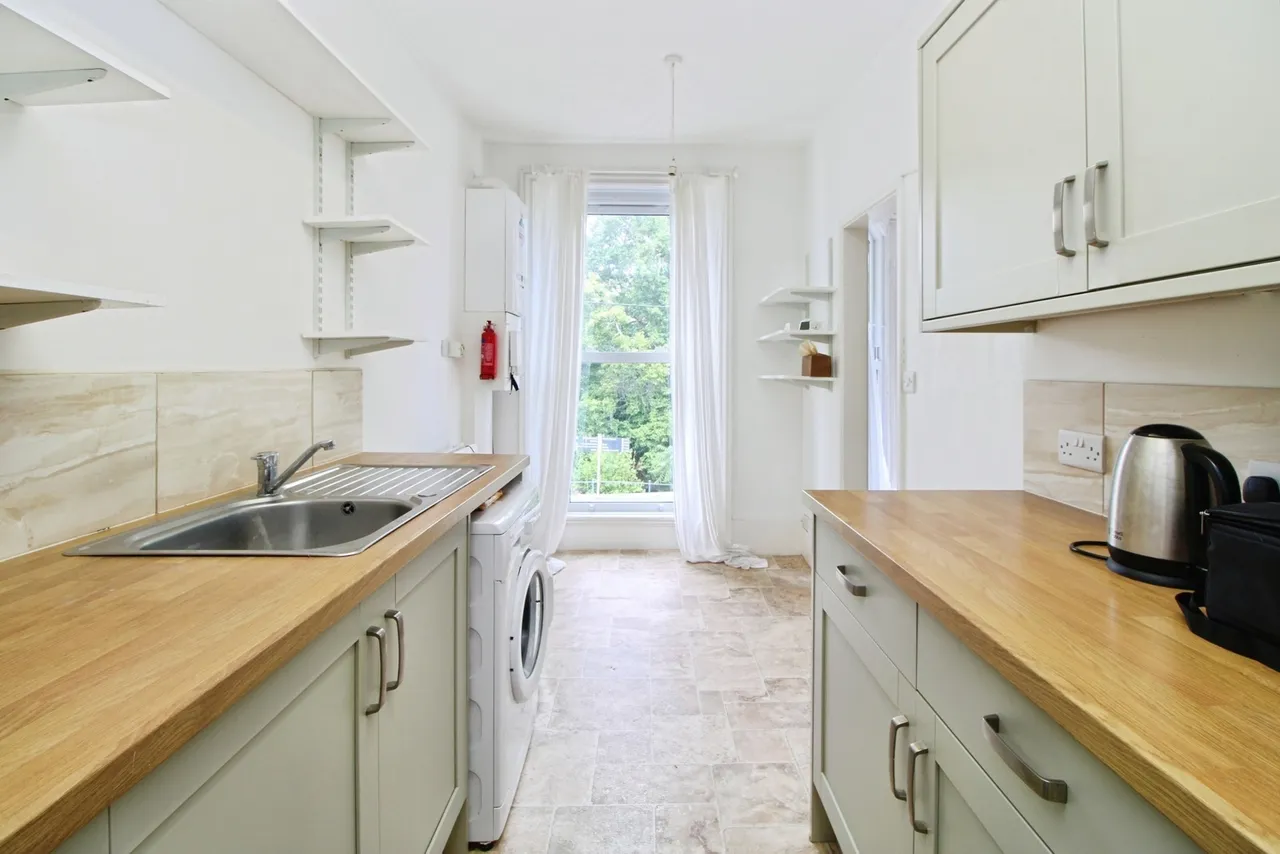 Brunswick Place, Dawlish, EX7, photo 7