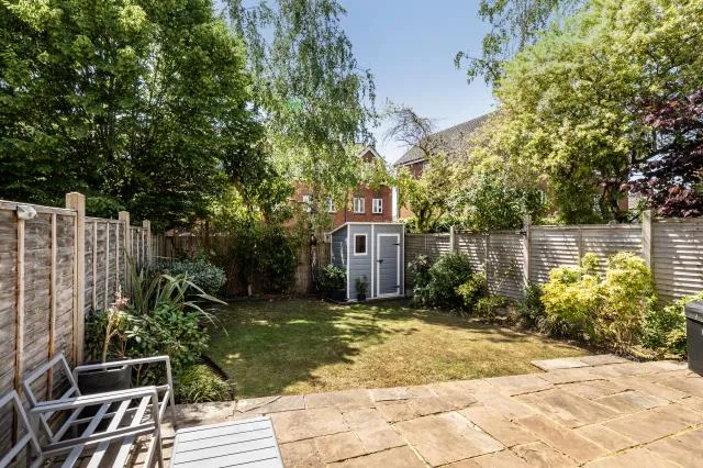 Buttercup Place, Thatcham, RG18, photo 3