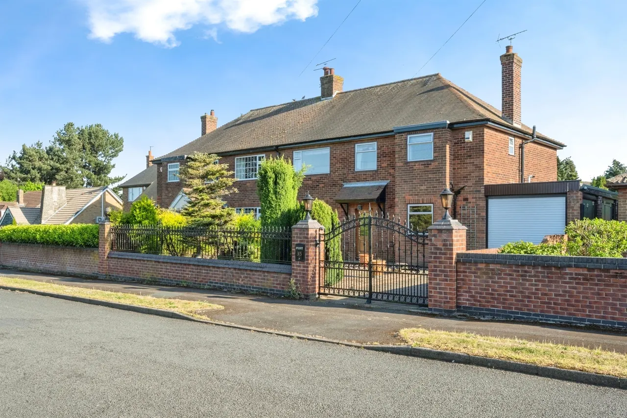 Ingham Road, Bawtry, DN10, photo 17