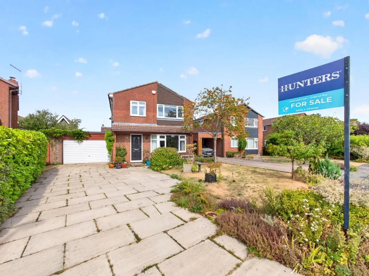 3 bed house for sale — Nairn Close, York