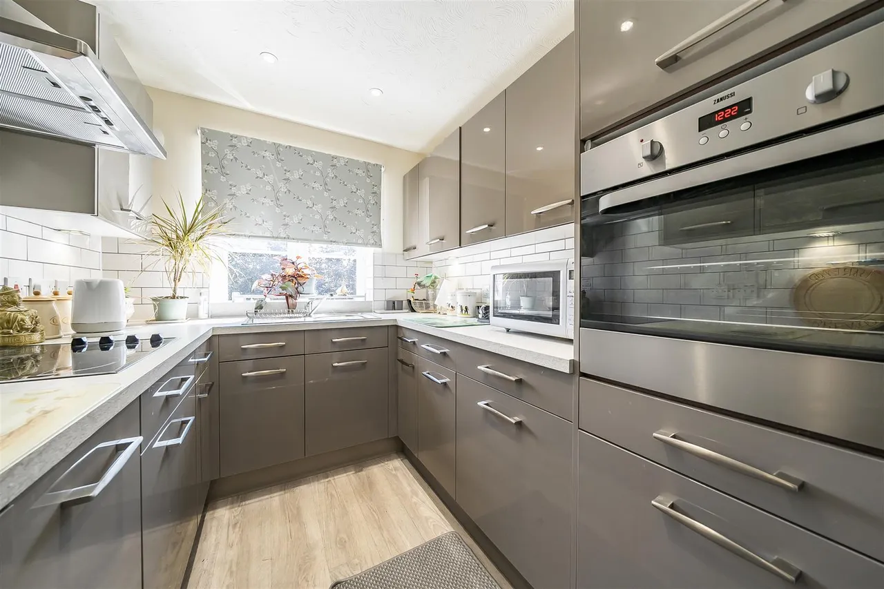 New London Road, Chelmsford, CM2, photo 2