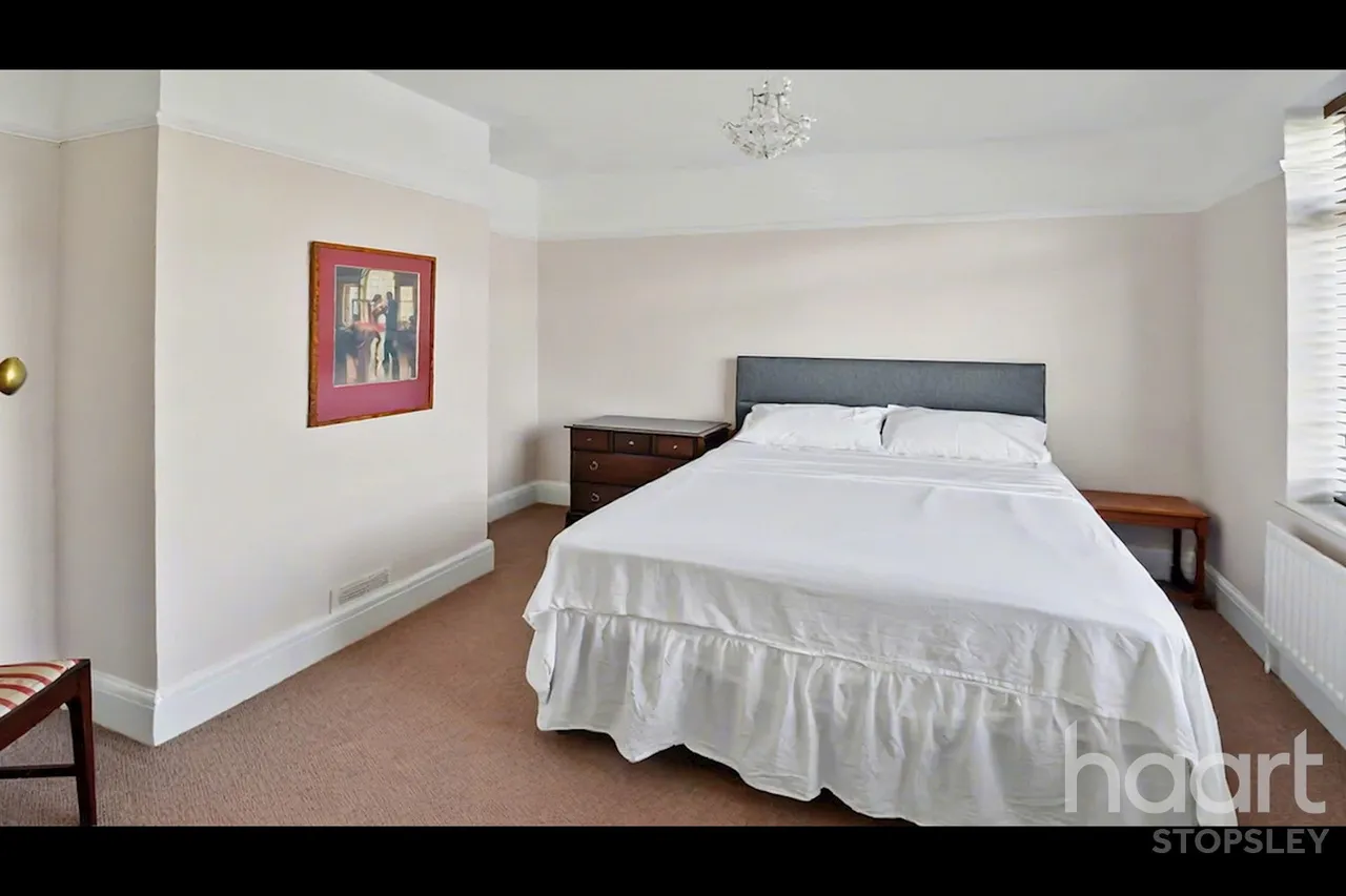 Hawthorn Avenue, Luton, LU2, photo 22