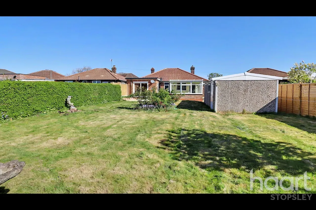 Hawthorn Avenue, Luton, LU2, photo 26