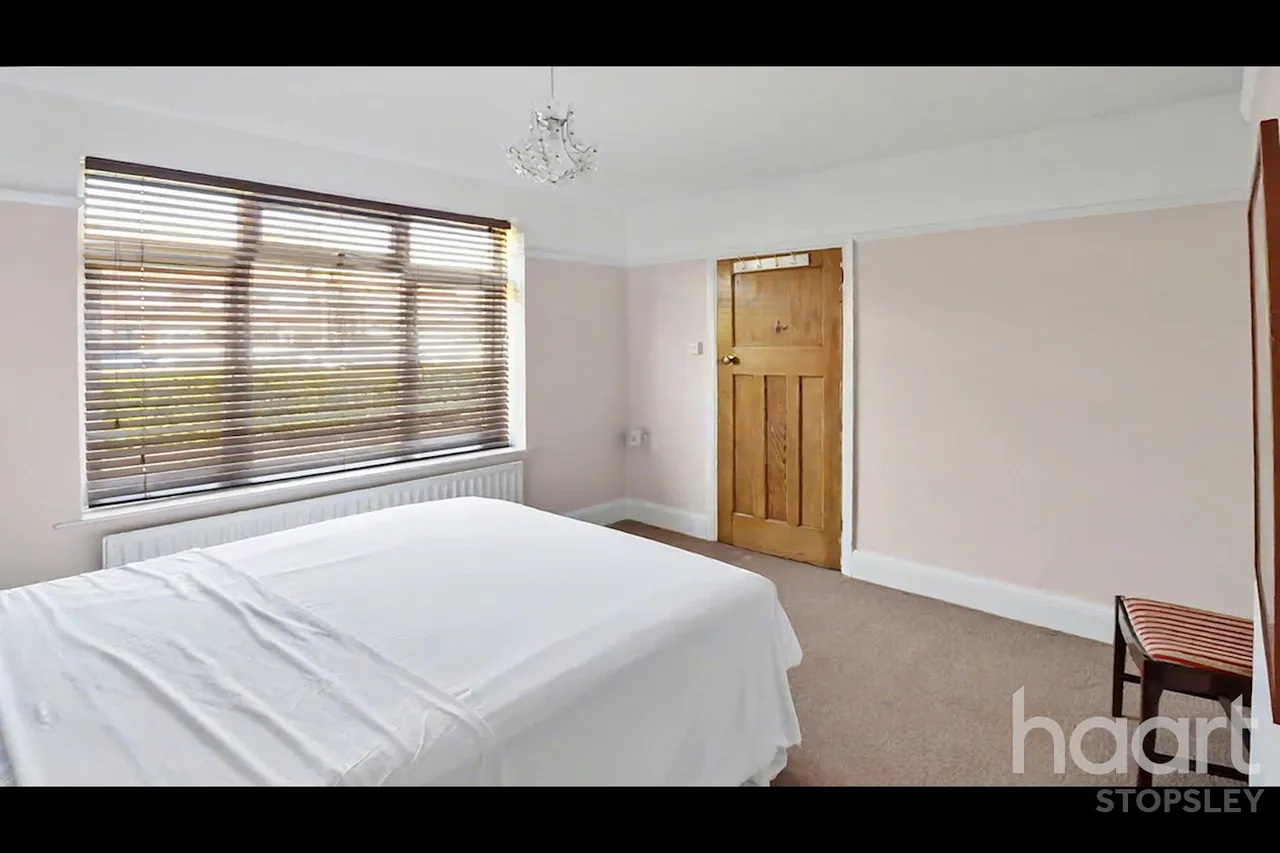 Hawthorn Avenue, Luton, LU2, photo 20