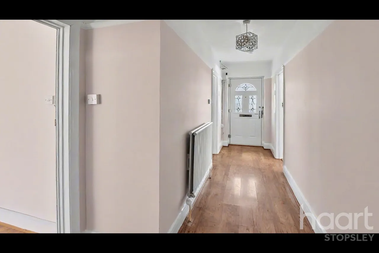 Hawthorn Avenue, Luton, LU2, photo 4