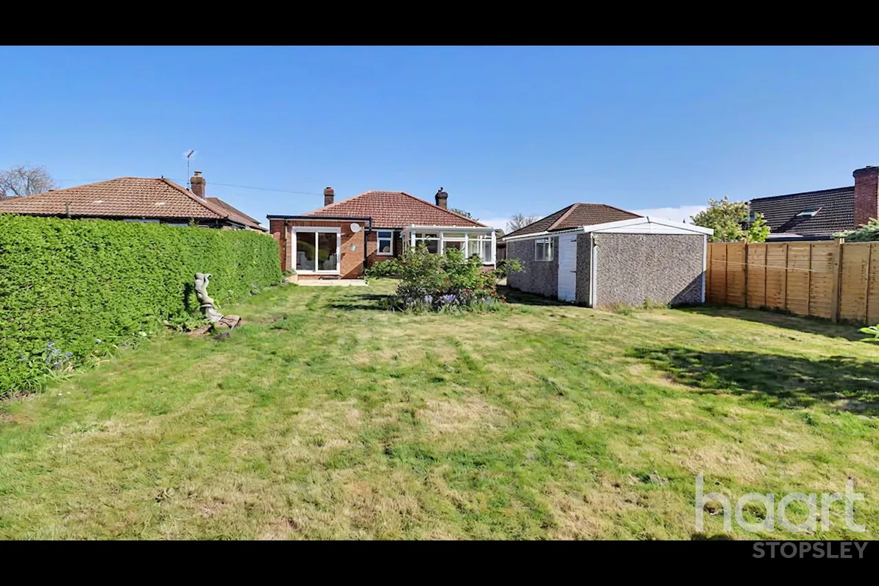 Hawthorn Avenue, Luton, LU2, photo 5