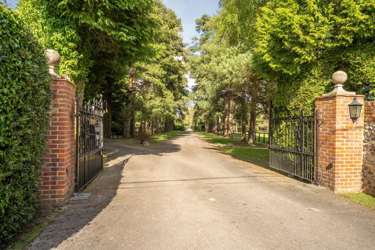 Sheepcote Dell Road, High Wycombe, HP15, photo 15