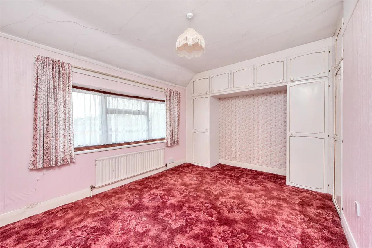 Aldershot Road, Ash, Guildford, Surrey, GU12 6PD, photo 9