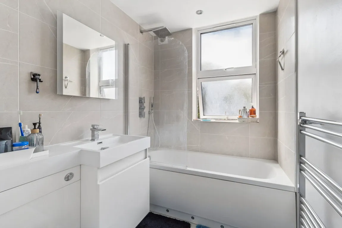 Lower Road, Chorleywood, WD3, photo 9