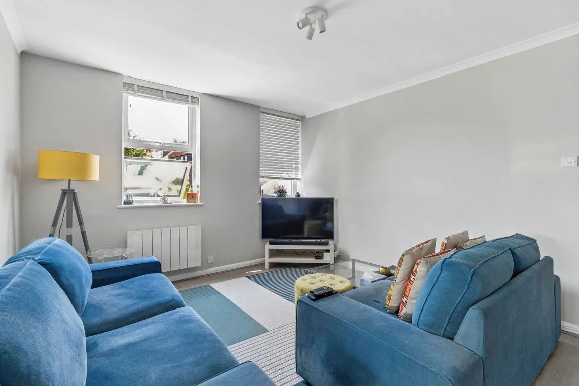 Lower Road, Chorleywood, WD3, photo 2