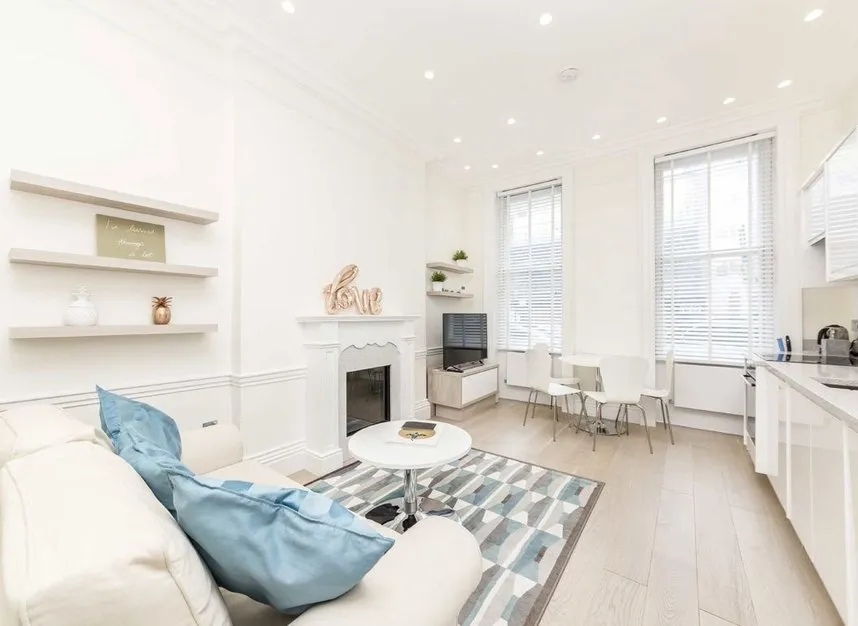 Guilford Street, Bloomsbury, WC1N, photo 2
