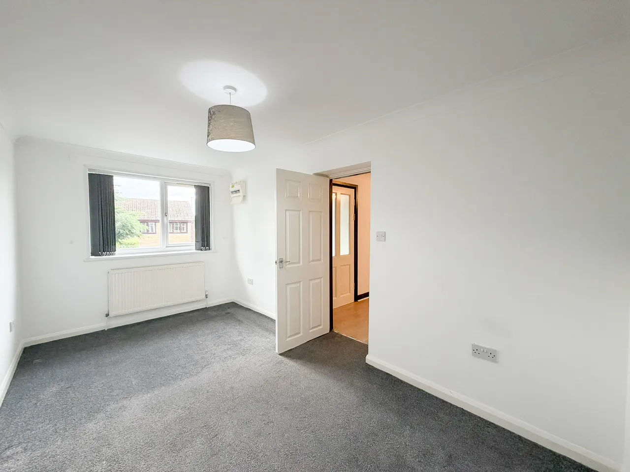 Ladysmith Drive, Ashton-Under-Lyne, OL6, photo 10