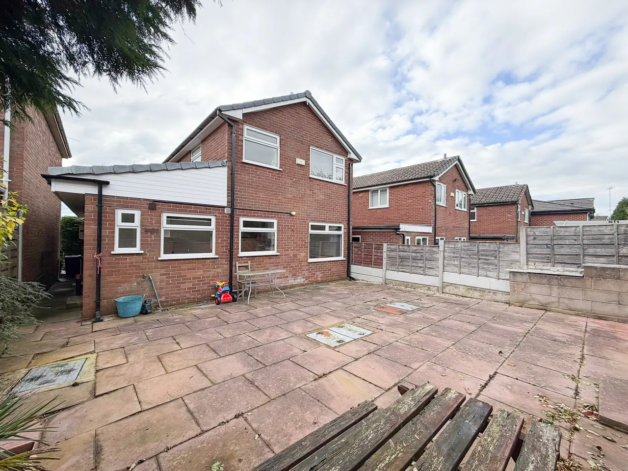 Ladysmith Drive, Ashton-Under-Lyne, OL6, photo 20