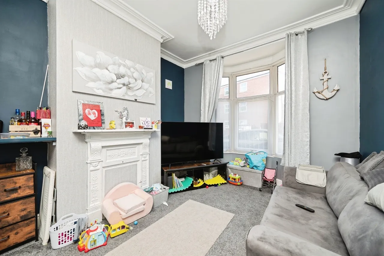 Bank Street, Brierley Hill, DY5, photo 2