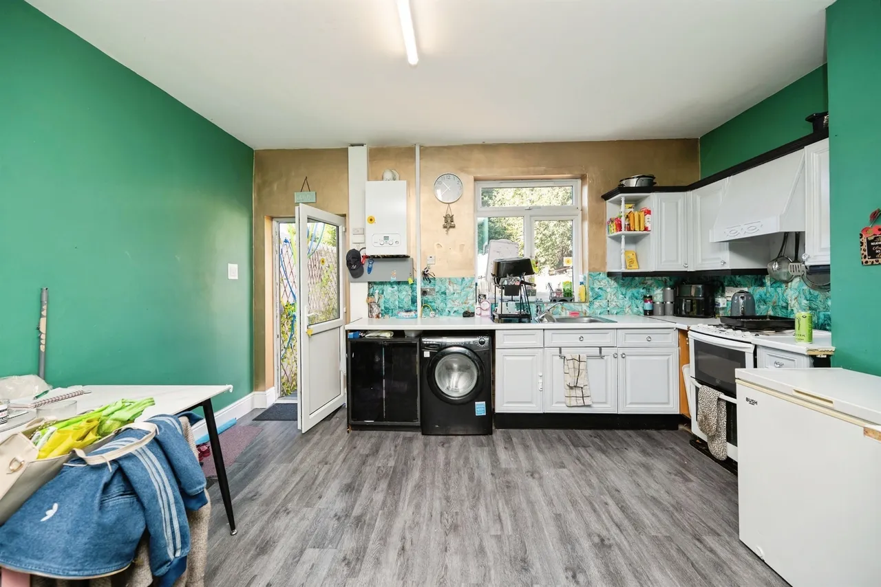 Bank Street, Brierley Hill, DY5, photo 17