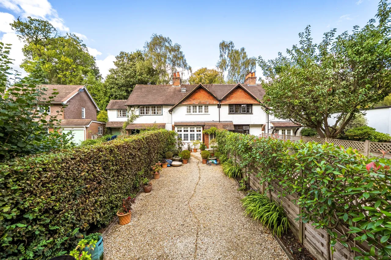 2 bed property for sale, Scotland Lane, Haslemere, GU27