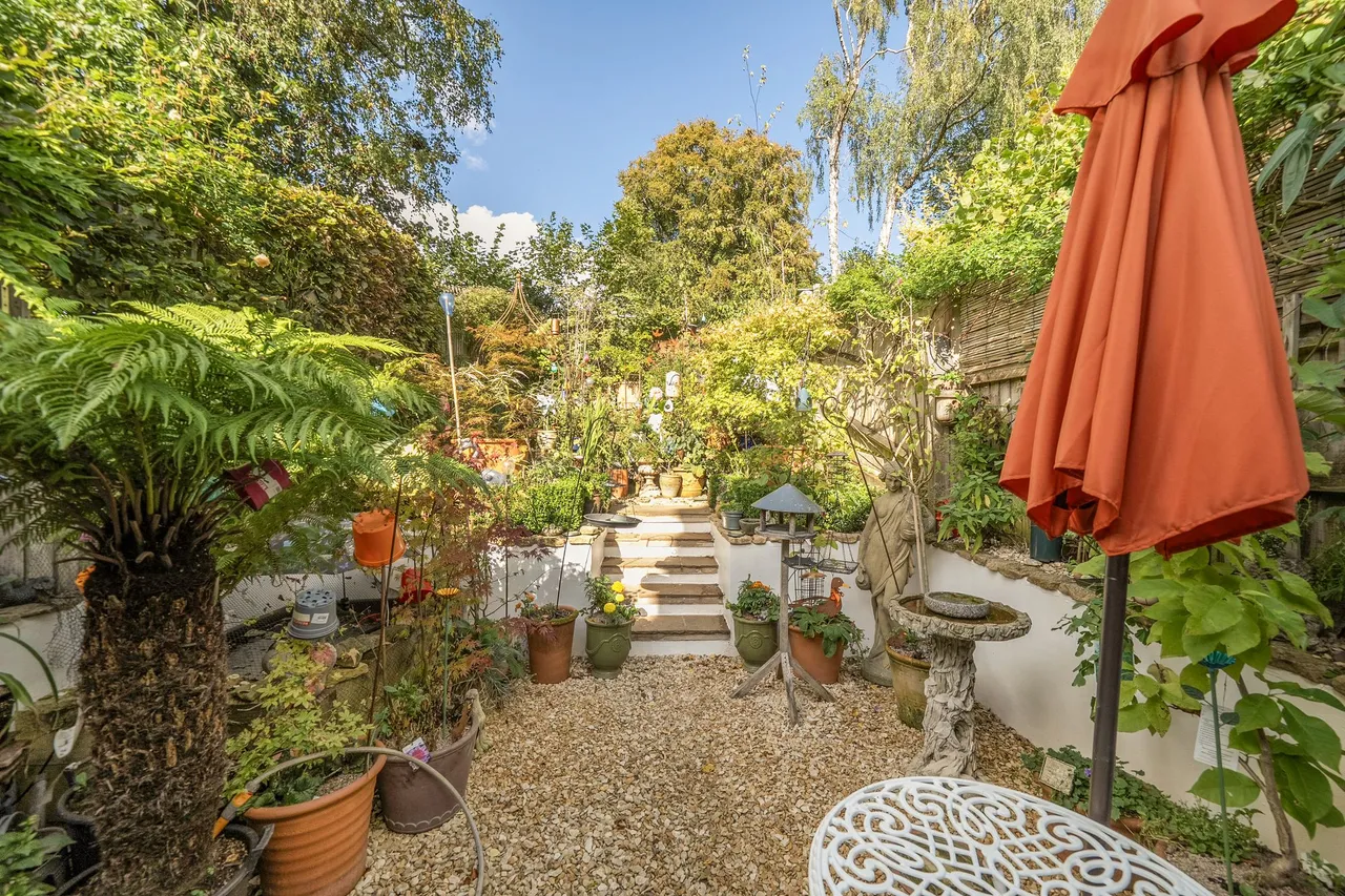 Scotland Lane, Haslemere, GU27, photo 3