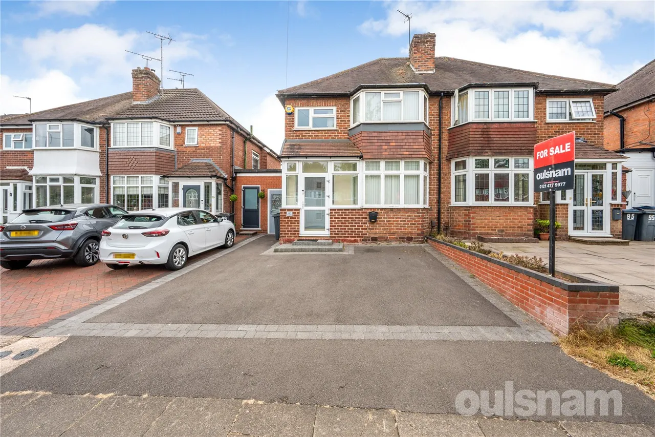3 bed house for sale — Great Stone Road, Northfield, Birmingham, B31 2LT