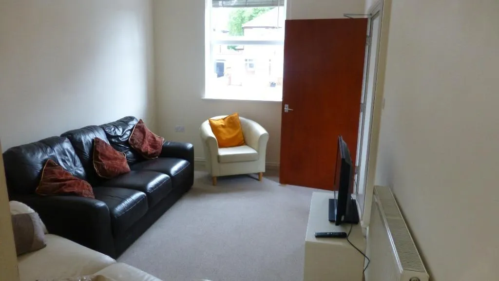 Mauldeth Road, Fallowfield, M14, photo 9