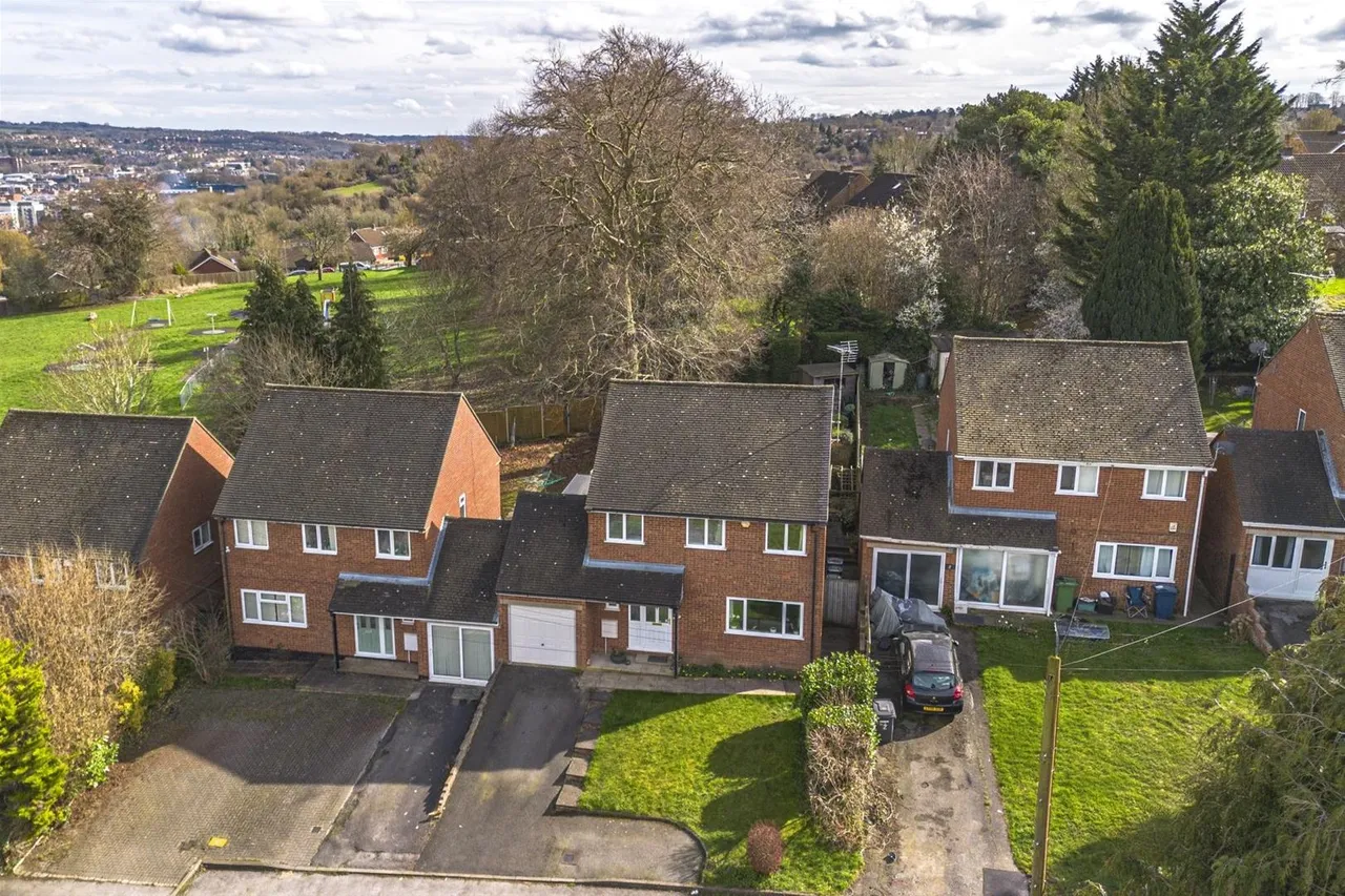 Sabina Close, High Wycombe, HP12, photo 18