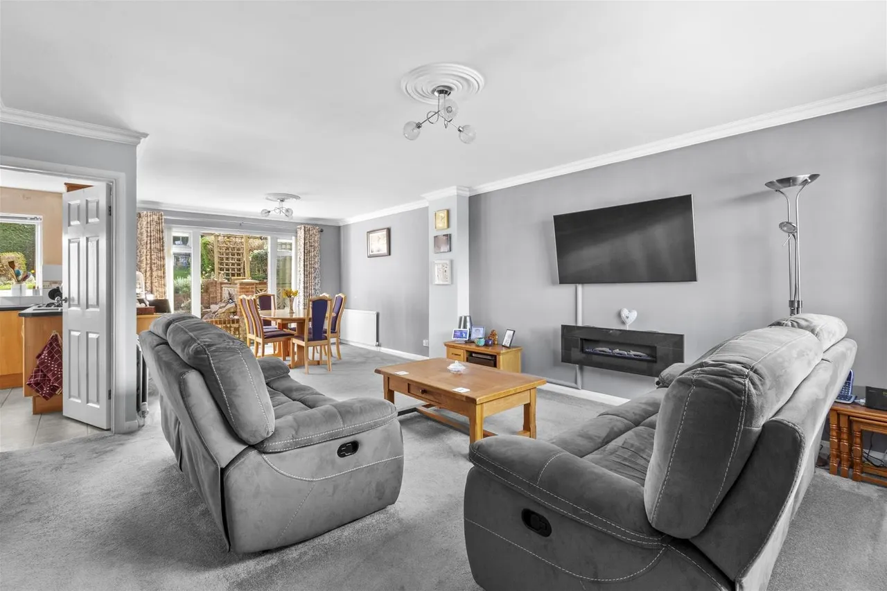 Sabina Close, High Wycombe, HP12, photo 7