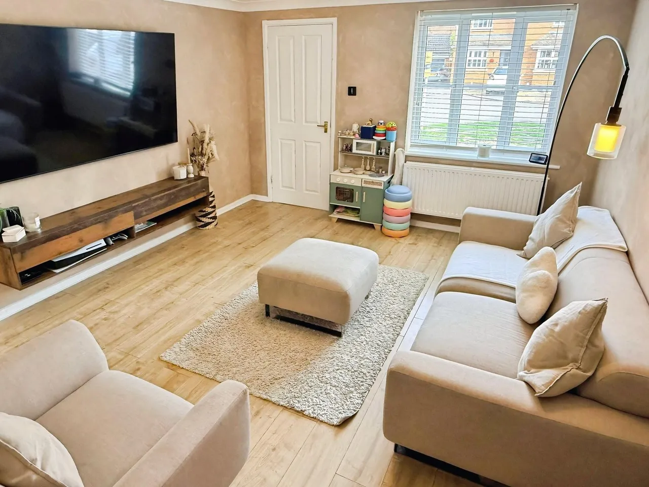 Coltsfoot Road, Hamilton, LE5, photo 7