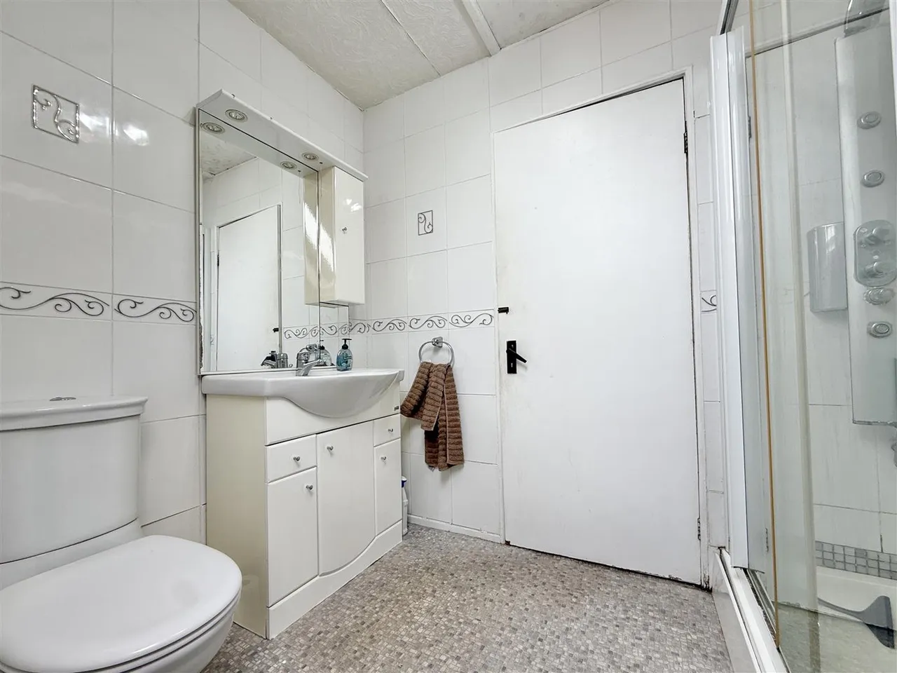 South Furzeham Road, Brixham, photo 28
