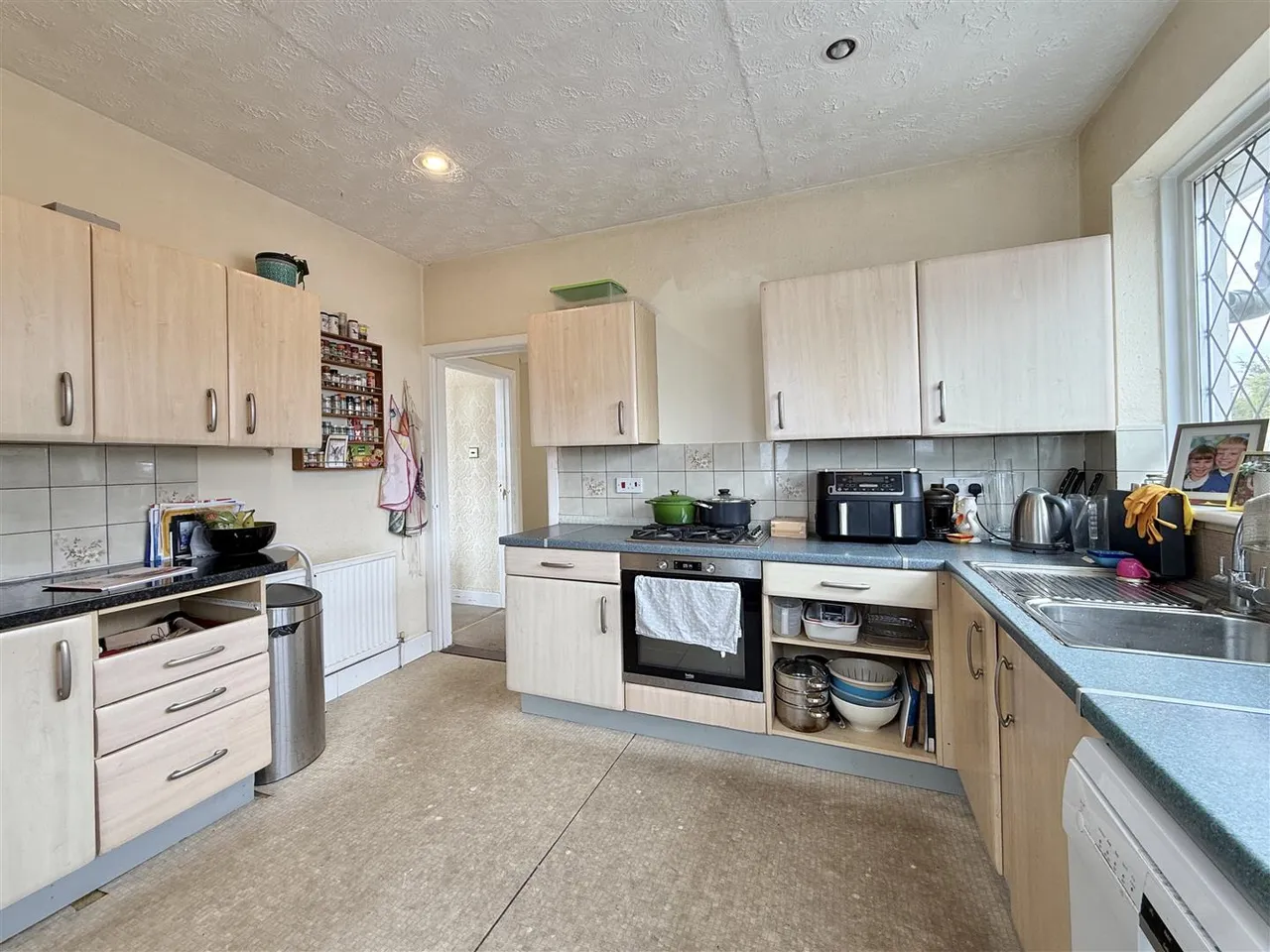 South Furzeham Road, Brixham, photo 19