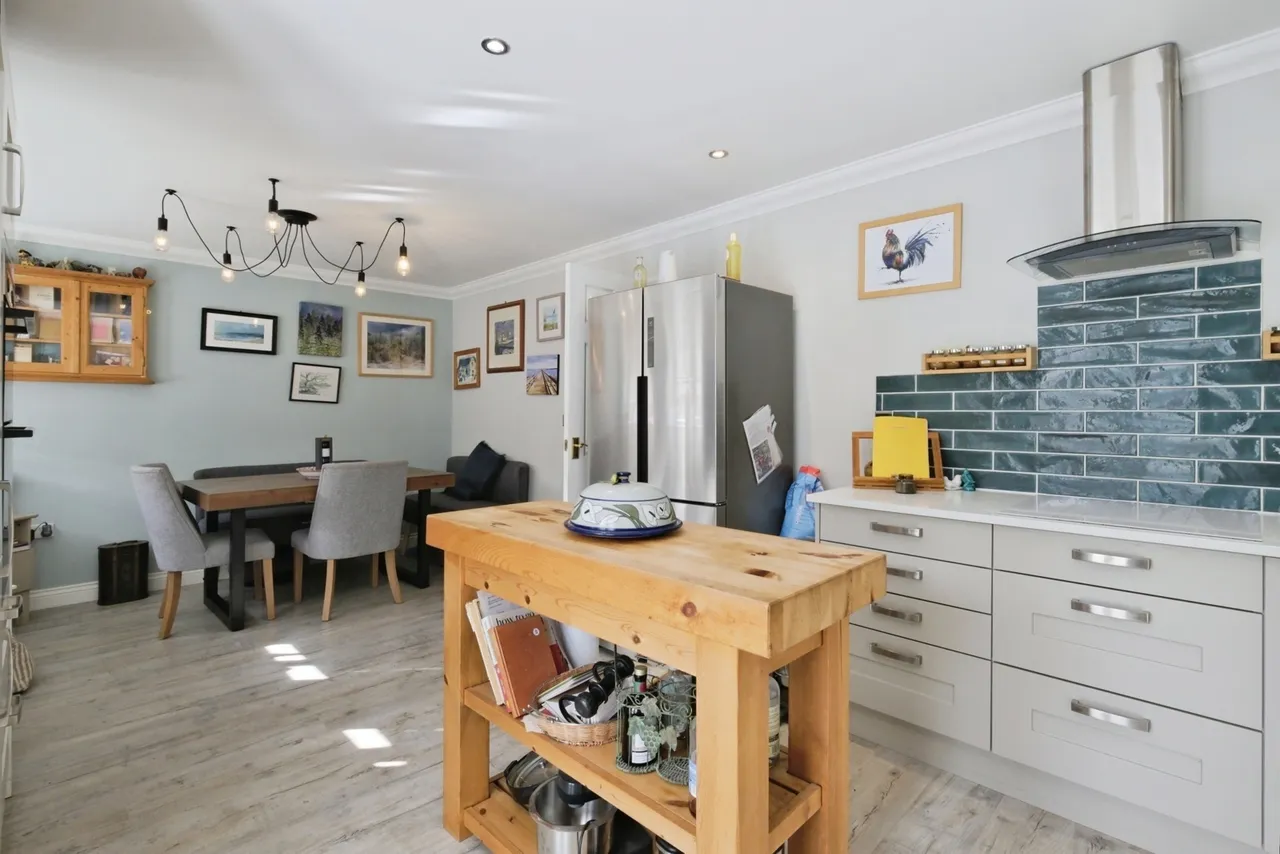 Appletree Close, Redlynch, SP5, photo 9