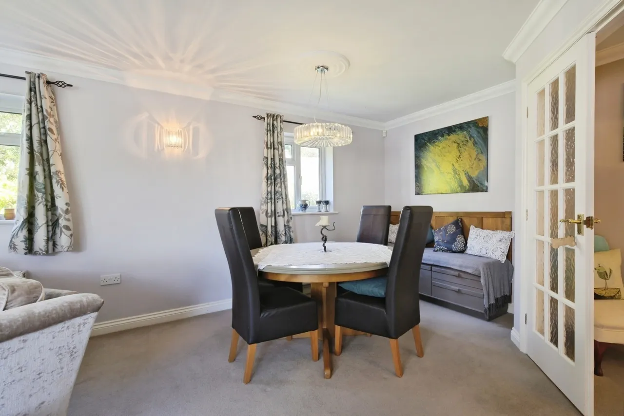 Appletree Close, Redlynch, SP5, photo 11