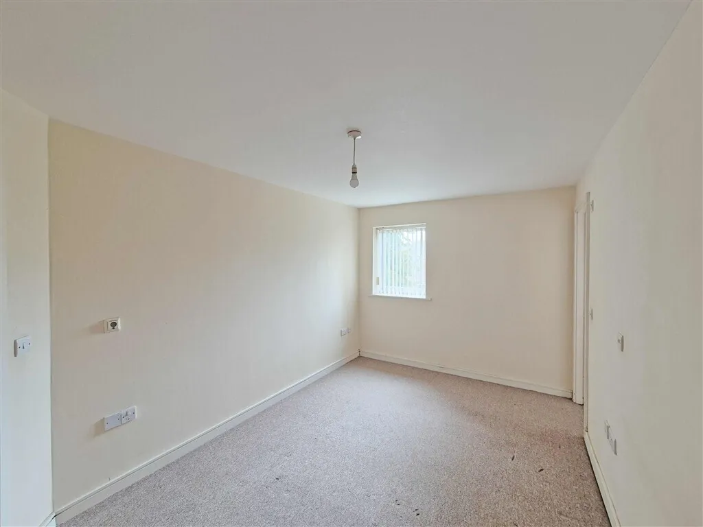 Well Lane, Bebington, WIRRAL, photo 4