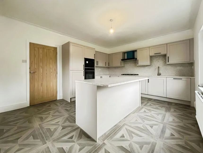 Handforth Road, Wilmslow, Cheshire, SK9, photo 6