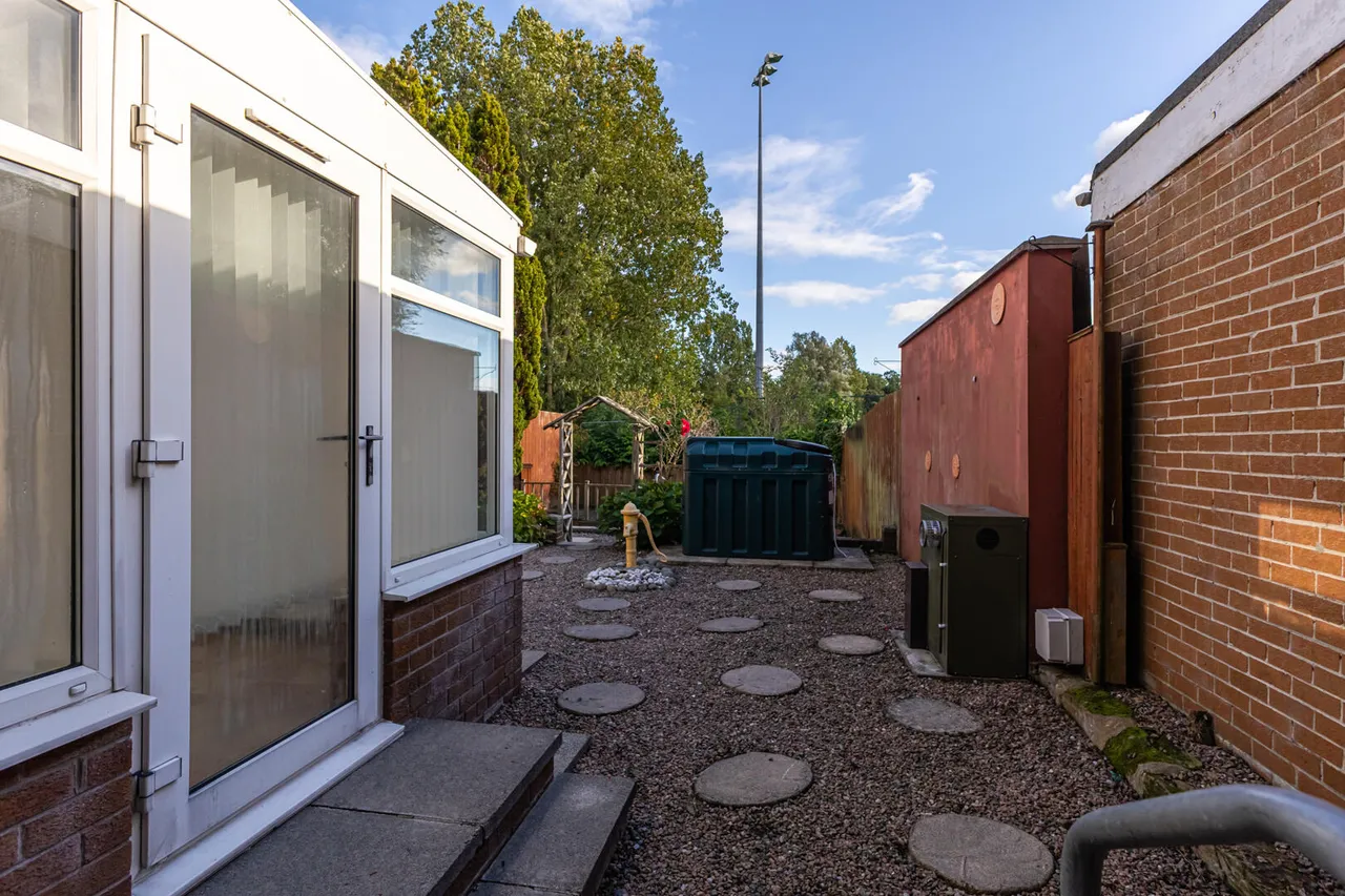 Enler Gardens, comber, BT23, photo 18